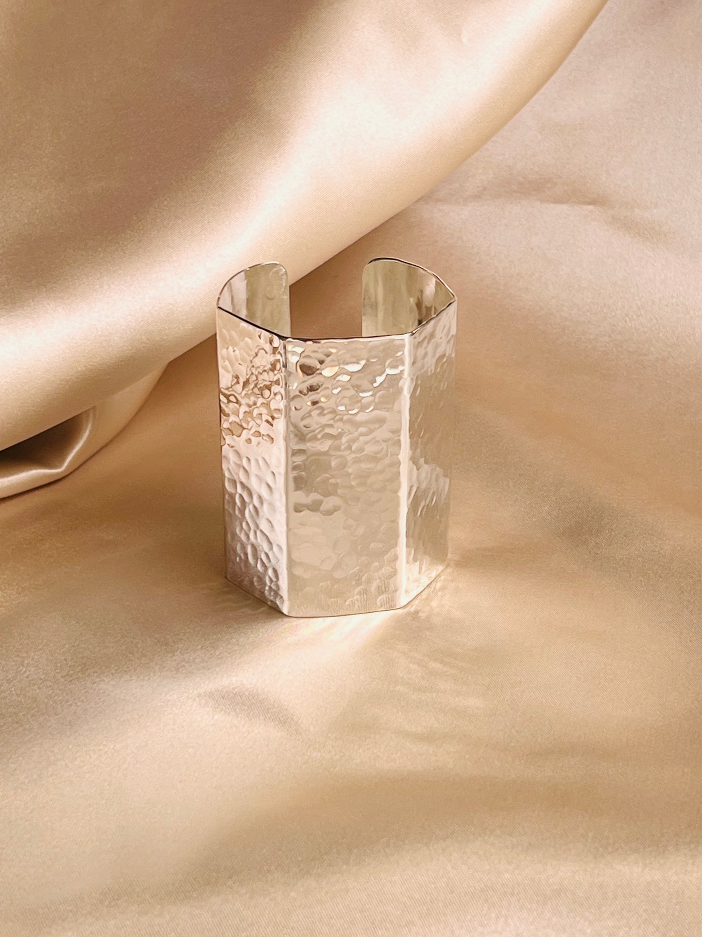 Bracciale 7 CM PENTAGONALE MARTELLATO